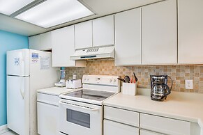 Breezy Orange Beach Condo w/ Balcony + Water View!