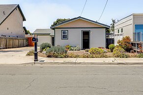 Pet-friendly Oceano Home w/ Patio, 2 Mi to Dunes!