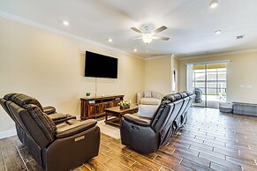4 Mi to Golf: Gem w/ Pool & Lanai in Cape Coral