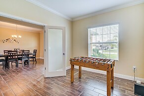 4 Mi to Golf: Gem w/ Pool & Lanai in Cape Coral