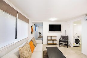 Riches Serendipity Home with Parking