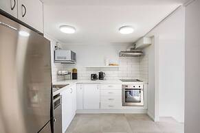 Riches Serendipity Home with Parking