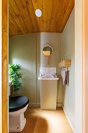 Beautifully Restored WW2 Carriage - Sleeps 6