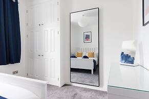 Two bed Apartment With Sea Views in Bognor Regis