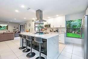 FoxStays Private Resort