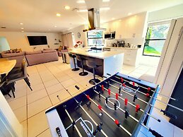 FoxStays Private Resort