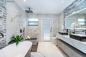 FoxStays Private Resort