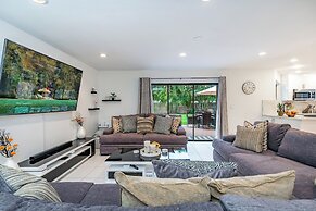 FoxStays Private Resort