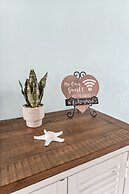 Port Orange Vacation Home 3 Bedroom Home by RedAwning