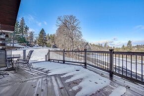 Straight From The Heart 3 Bedroom Cabin by RedAwning