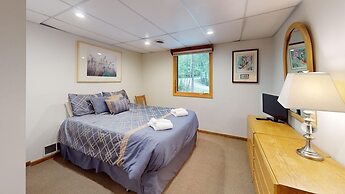 Dean Hill Chalet Brought to you by GetAway Vacations