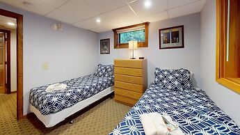 Dean Hill Chalet Brought to you by GetAway Vacations