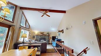 Dean Hill Chalet Brought to you by GetAway Vacations