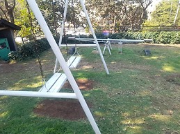 BOULEVARD INN MT MERU