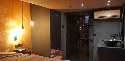 B&B Euphrate Houseboat