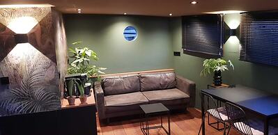 B&B Euphrate Houseboat