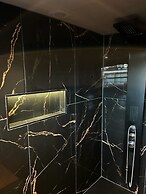 B&B Euphrate Houseboat