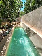 Oasis en la selva con piscina priva