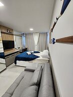 Flat Ofurô 12 VP by La Playa