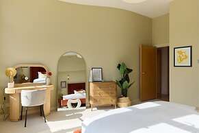 The Spitalfields Beauty - Bright 2bdr Flat