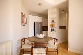 The Spitalfields Beauty - Bright 2bdr Flat