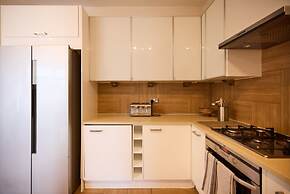 The Spitalfields Beauty - Bright 2bdr Flat