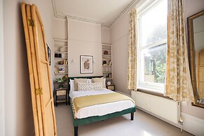 The West Hill Place - Dazzling 2bdr Flat