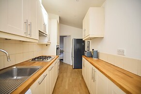 The West Hill Place - Dazzling 2bdr Flat