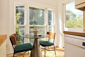 The West Hill Place - Dazzling 2bdr Flat