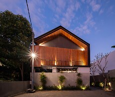 Casaluna Ubud Villas