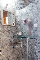 Spacious Cuernavaca House Pool Grill