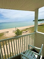 Beachcomber of Mackinaw