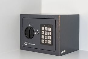 LEMON APARTMENT & HOTELS