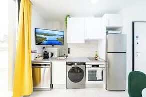 LEMON APARTMENT & HOTELS