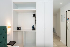 LEMON APARTMENT & HOTELS