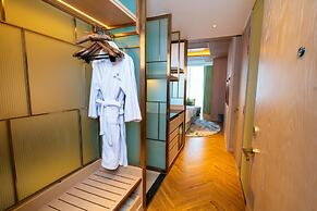 The MorningGlow Boutique Hotel