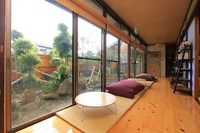 Guesthouse Tsuki ga Kirei desu ne