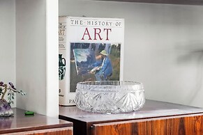 Ben Yehuda Green Charm by Sea N' Rent