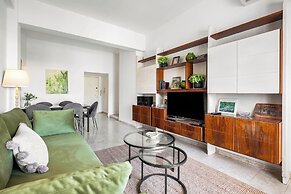 Ben Yehuda Green Charm by Sea N' Rent