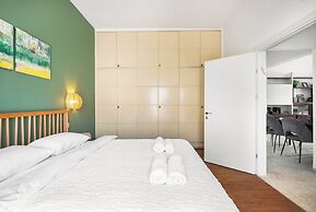 Ben Yehuda Green Charm by Sea N' Rent