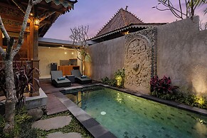 Uddhara Ubud Villa