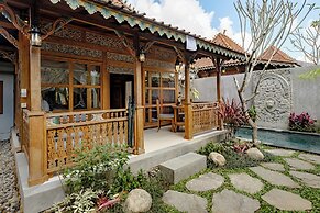 Uddhara Ubud Villa