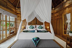 Uddhara Ubud Villa