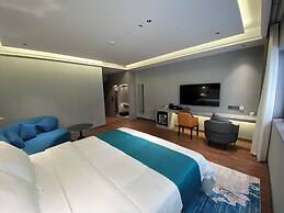 Sally Hotel