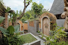 Agastya Ubud Villa