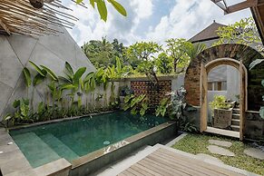 Agastya Ubud Villa