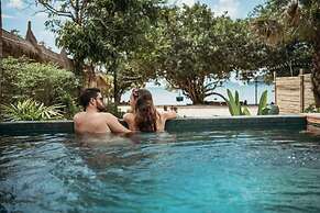 ALOE - Ecological Boutique Villas