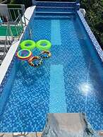 Dantes Hideaway