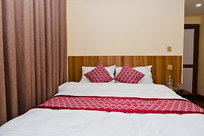 Rightway Hotel & Restaurant