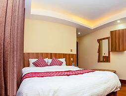 Rightway Hotel & Restaurant